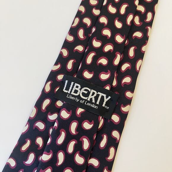 Liberty of London Silk Tie Mens 57.5x3.375 Foulard Repp Paisley Black Maroon USA - Picture 7 of 10